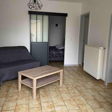 Appartement Chaleureux Au Coeur D Un Village Classe Villebois-Lavalette Luaran gambar